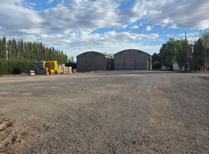 Bodega-Galpón · 25000m² · 4 Ambientes
