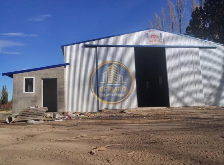 Bodega-Galpón · 240m²