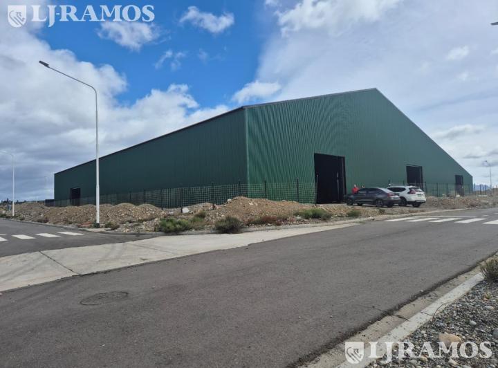 Bodega-Galpón · 5600m²
