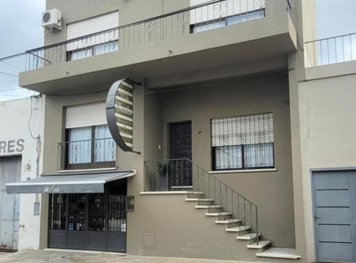 Casa · 195m² · 6 Ambientes · 1 Cochera