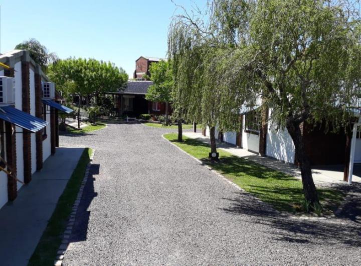 Hotel · 4000m² · 19 Dormitorios
