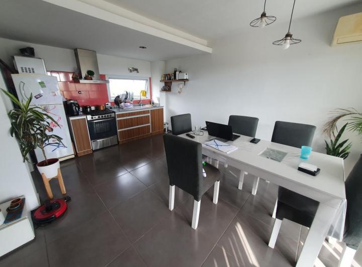 Departamento · 98m² · 4 Ambientes · 2 Cocheras