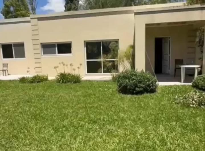 Quinta vacacional · 150m² · 7 Ambientes · 2 Cocheras