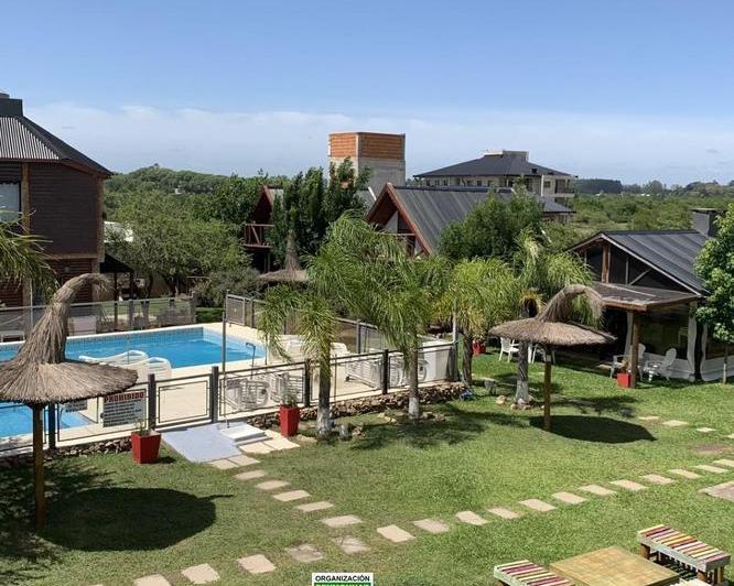 Hotel · 300m² · 3 Ambientes · 5 Cocheras