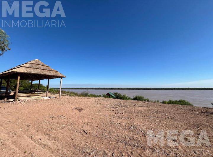 Terreno · 300m²