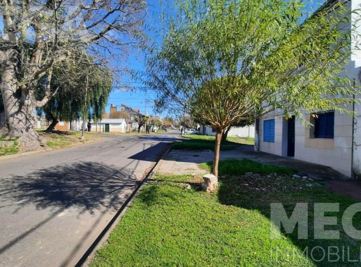 Casa · 76m² · 3 Ambientes · 1 Cochera