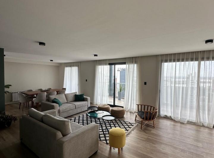 Departamento · 135m² · 6 Ambientes