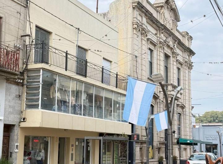 Local comercial · 261m² · 4 Ambientes