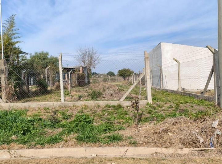 Terreno · 400m²