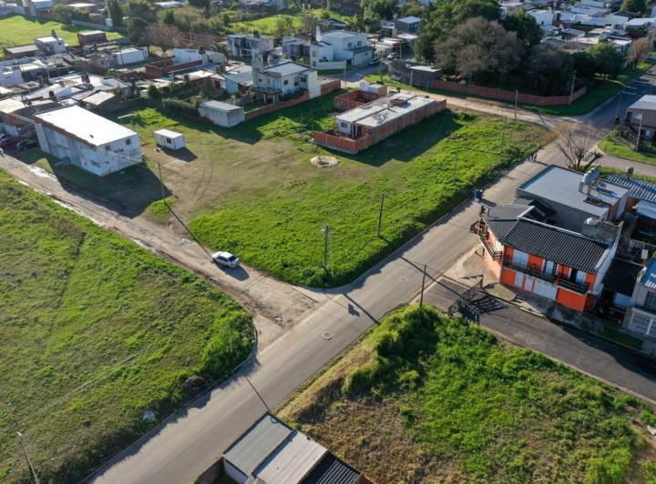 Terreno · 900m²
