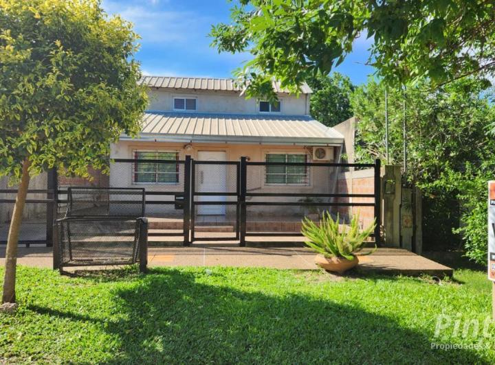 Casa · 123m² · 5 Ambientes · 1 Cochera