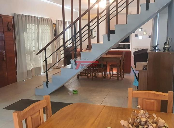 Casa · 235m²