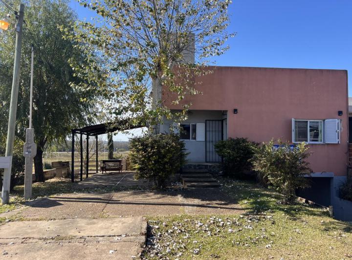 Casa · 150m² · 3 Ambientes · 3 Cocheras