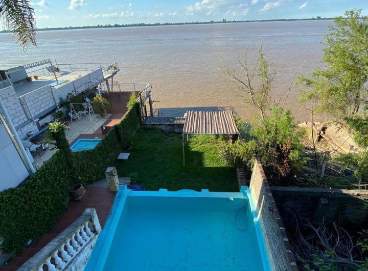 Casa · 191m² · 6 Ambientes · 1 Cochera