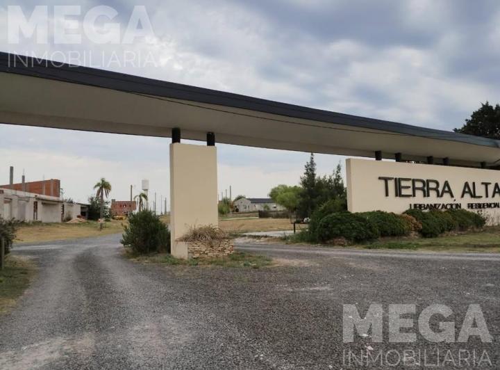 Terreno · 588m²