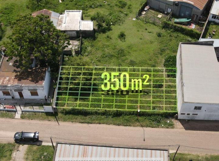 Terreno · 350m²