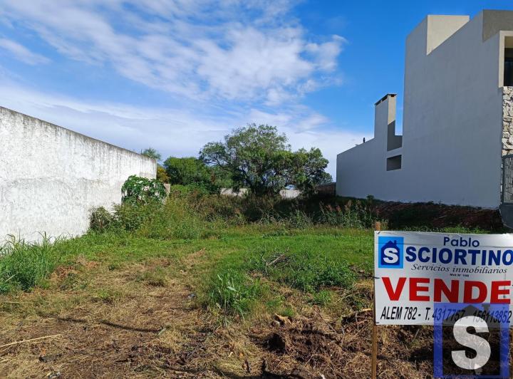 Terreno · 672m²