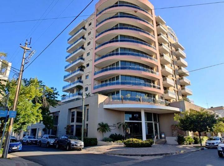 Departamento · 90m² · 4 Ambientes · 1 Cochera