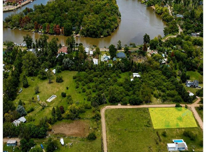 Terreno · 2400m²