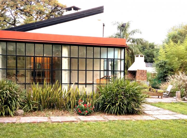Casa · 290m² · 5 Ambientes · 1 Cochera