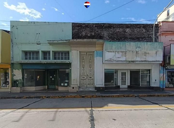 Local comercial · 418m²