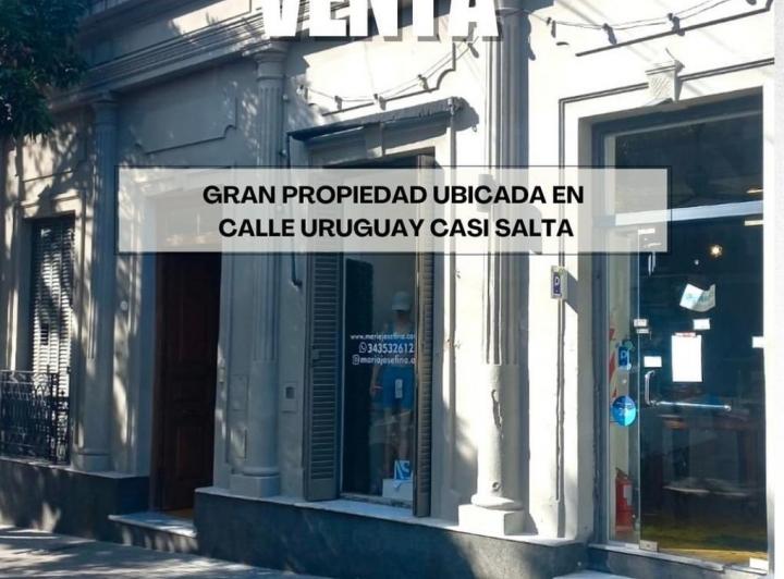 Casa · 220m² · 8 Ambientes