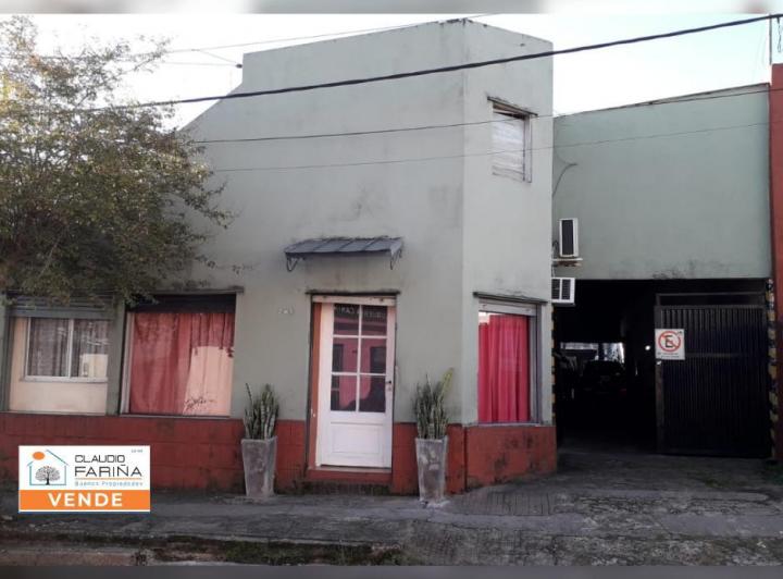 Bodega-Galpón · 308m² · 2 Ambientes · 1 Cochera
