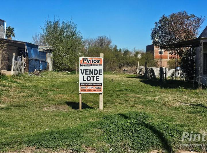 Terreno · 560m²