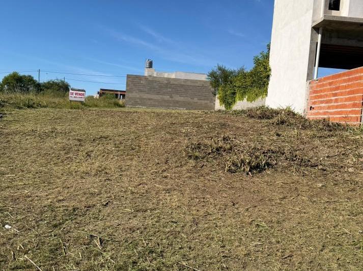 Terreno · 300m²