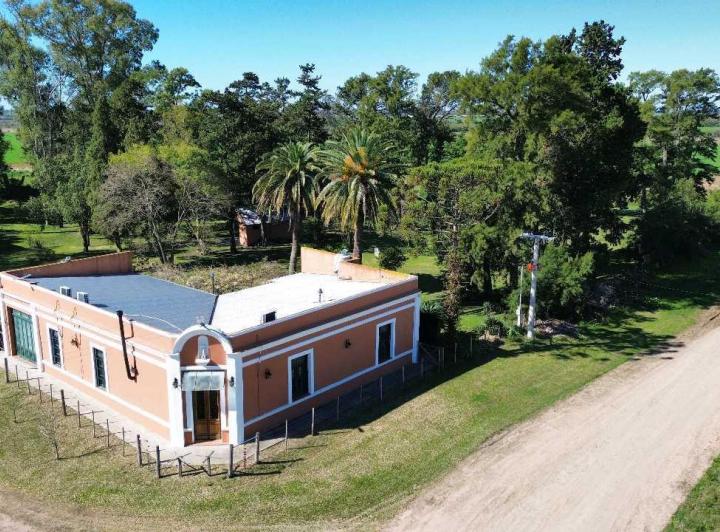 Campo · 60m² · 3 Dormitorios · 2 Cocheras