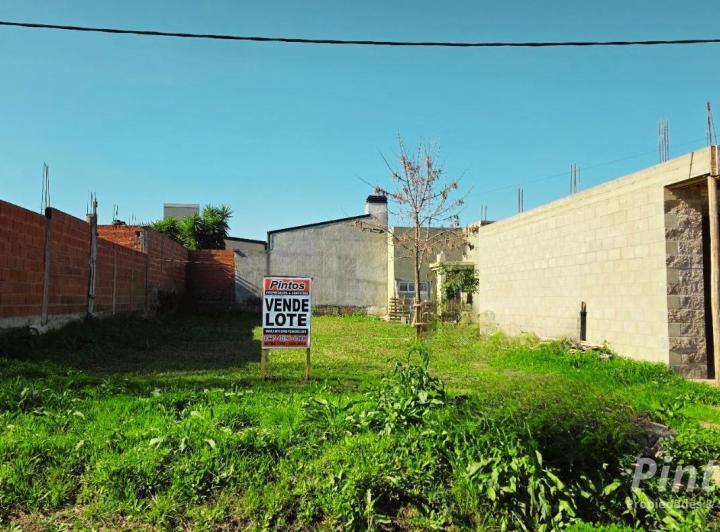 Terreno · 228m²