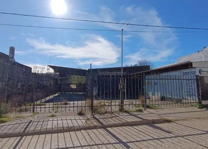 Bodega-Galpón · 180m²