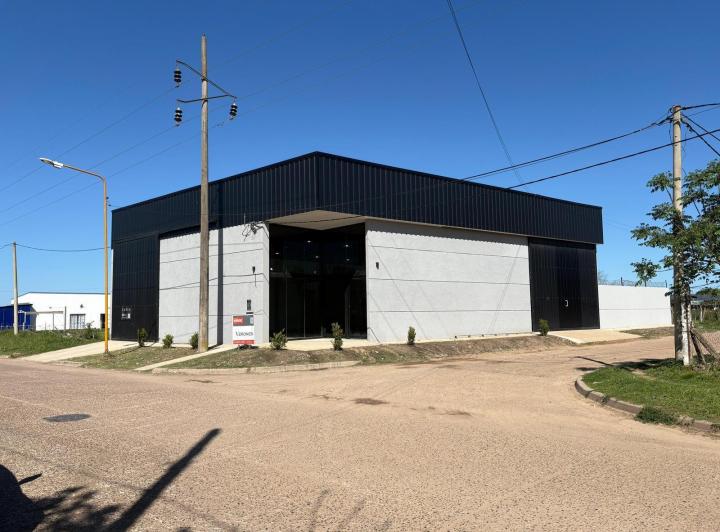 Bodega-Galpón · 330m²