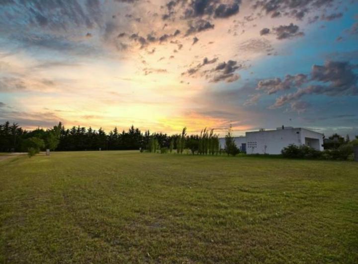 Terreno · 1680m²