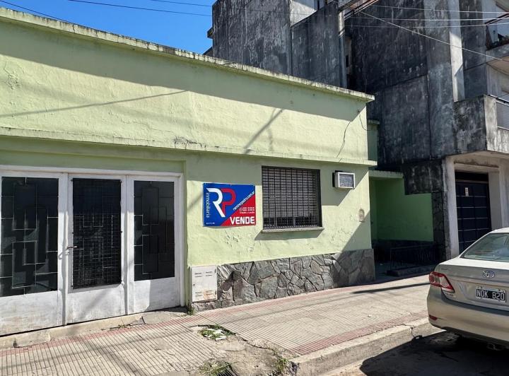 Casa · 116m² · 6 Ambientes · 1 Cochera
