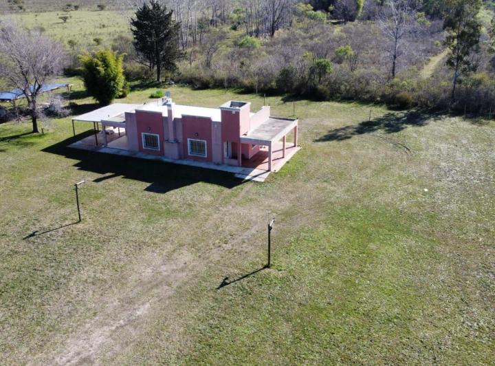 Quinta vacacional · 24400m² · 4 Ambientes · 1 Cochera