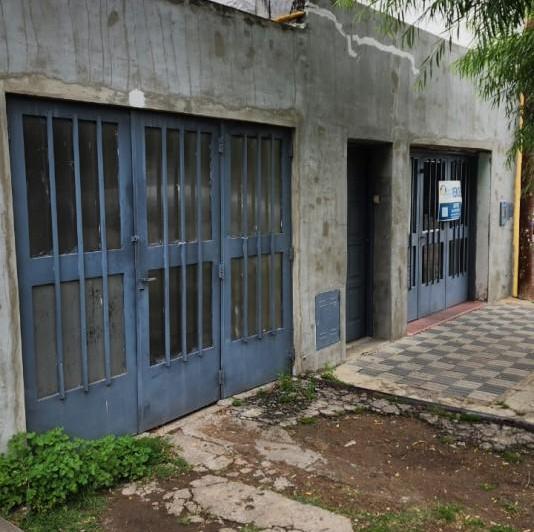 Casa · 145m² · 2 Dormitorios · 1 Cochera