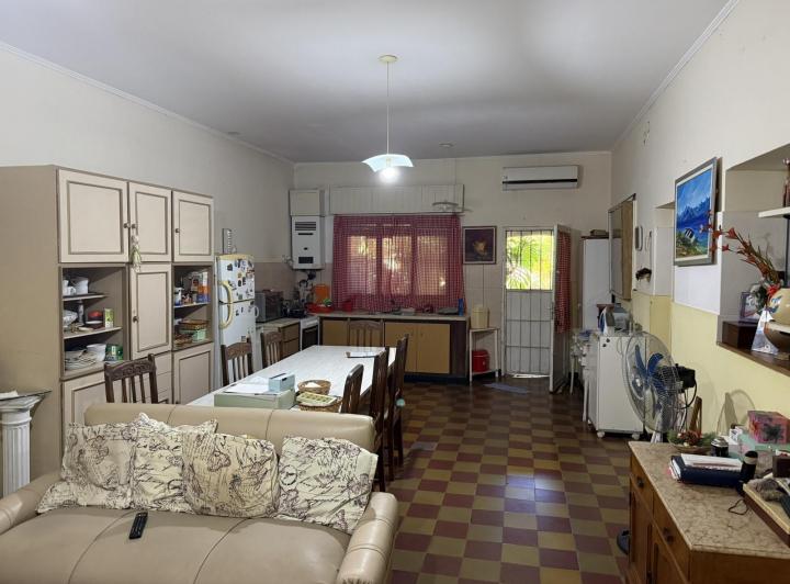 Casa · 150m² · 4 Ambientes · 1 Cochera