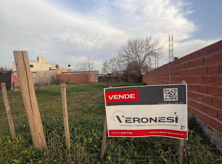 Terreno · 369m²