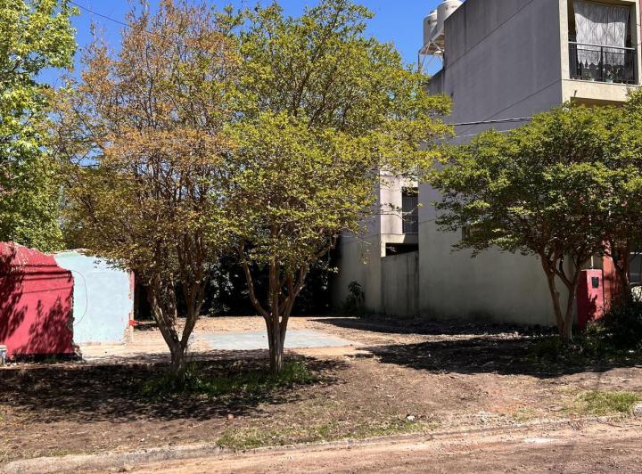 Terreno · 152m²
