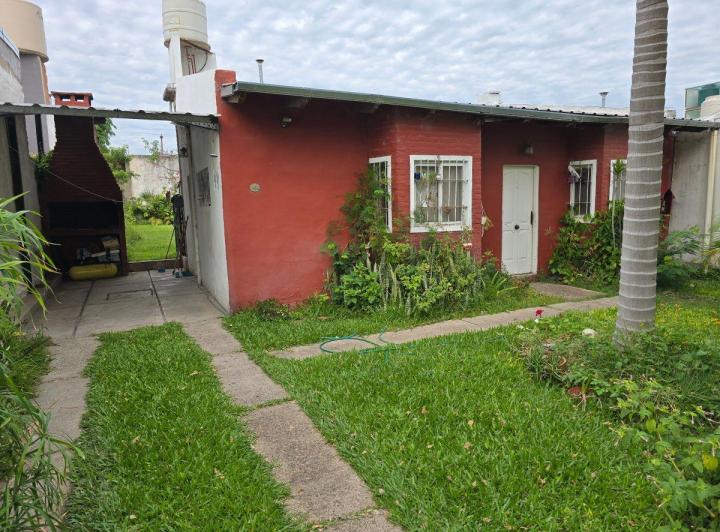 Casa · 120m² · 4 Ambientes · 1 Cochera