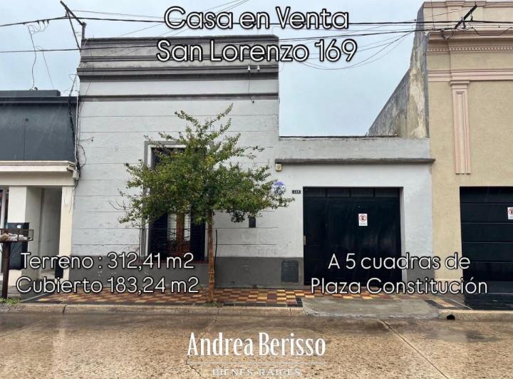 Casa · 184m² · 10 Ambientes · 1 Cochera