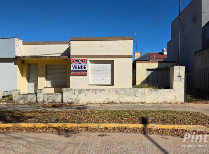 Casa · 85m² · 5 Ambientes · 1 Cochera