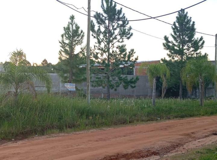 Terreno · 604m²