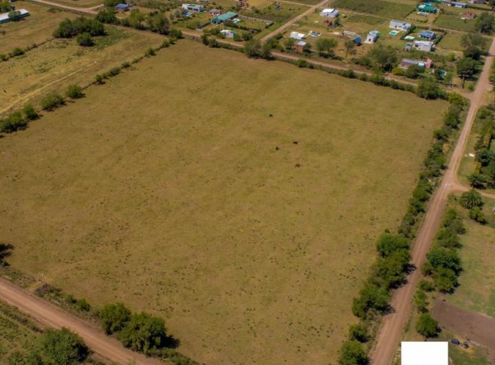 Terreno · 1635m²