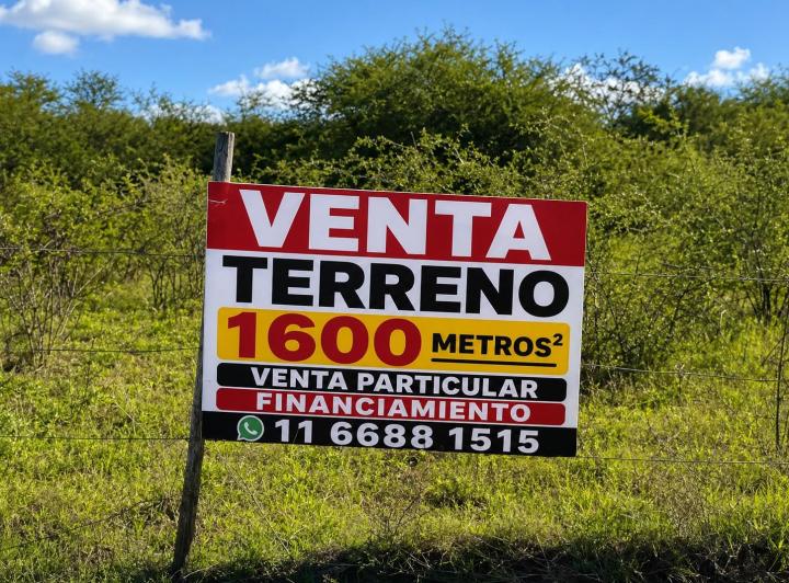 Terreno · 1560m²