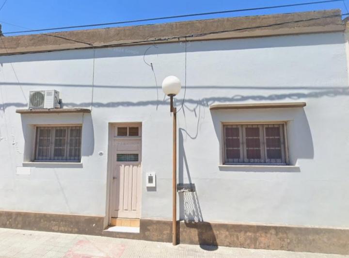 Casa · 100m² · 2 Dormitorios