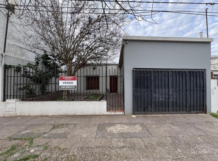 Casa · 117m² · 5 Ambientes · 1 Cochera