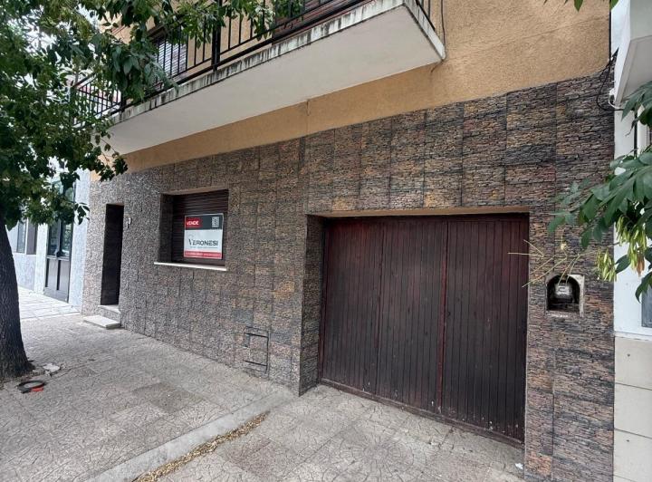 Casa · 105m² · 5 Ambientes · 1 Cochera