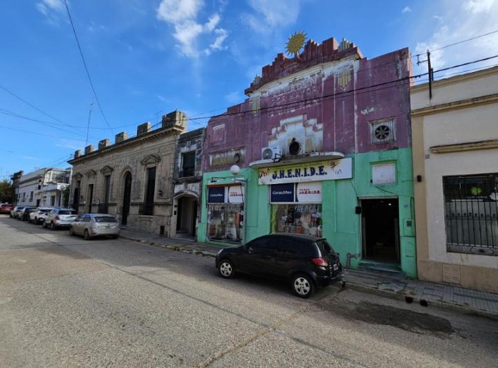 Local comercial · 320m² · 2 Ambientes